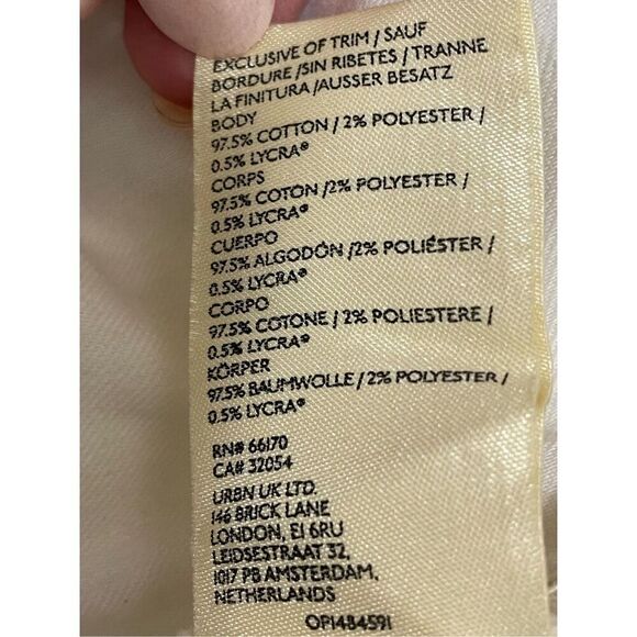 New size 24 W Plus Anthropologie Pilcro Chino Shorts Size 24W Plus - Picture 9 of 11